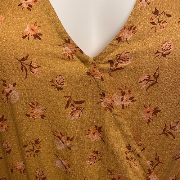 Lucky Brand Peasant Top Size Med - Picture 14 of 14